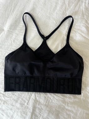 underarmour black sports bra size m